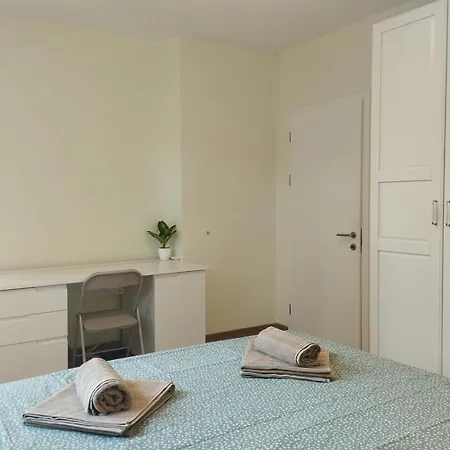 Appartamento Bright & Cozy For 4 Guests In Centre Plovdiv