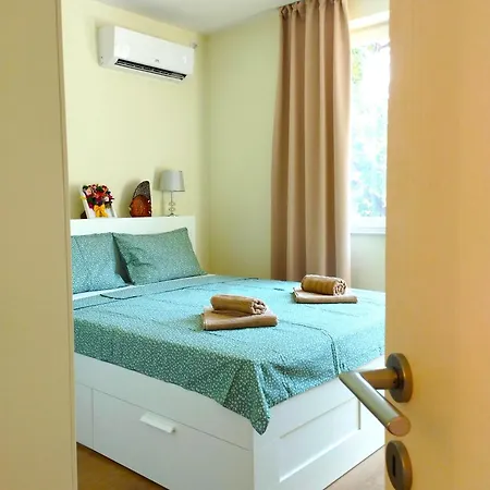 Appartamento Bright & Cozy For 4 Guests In Centre Plovdiv
