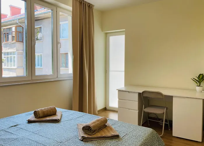 Bright & Cozy For 4 Guests In Centre Lejlighed