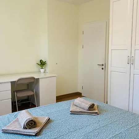 Διαμέρισμα Bright & Cozy For 4 Guests In Centre Φιλιππούπολη