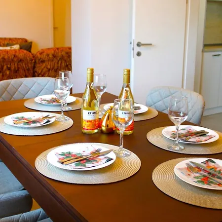 Bright & Cozy For 4 Guests In Centre Διαμέρισμα Φιλιππούπολη