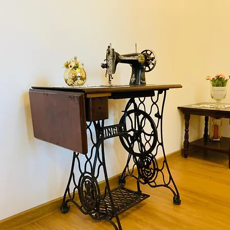 Bright & Cozy For 4 Guests In Centre *