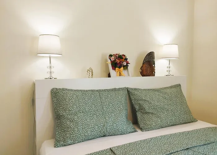 Bright & Cozy For 4 Guests In Centre 아파트 플로브디프